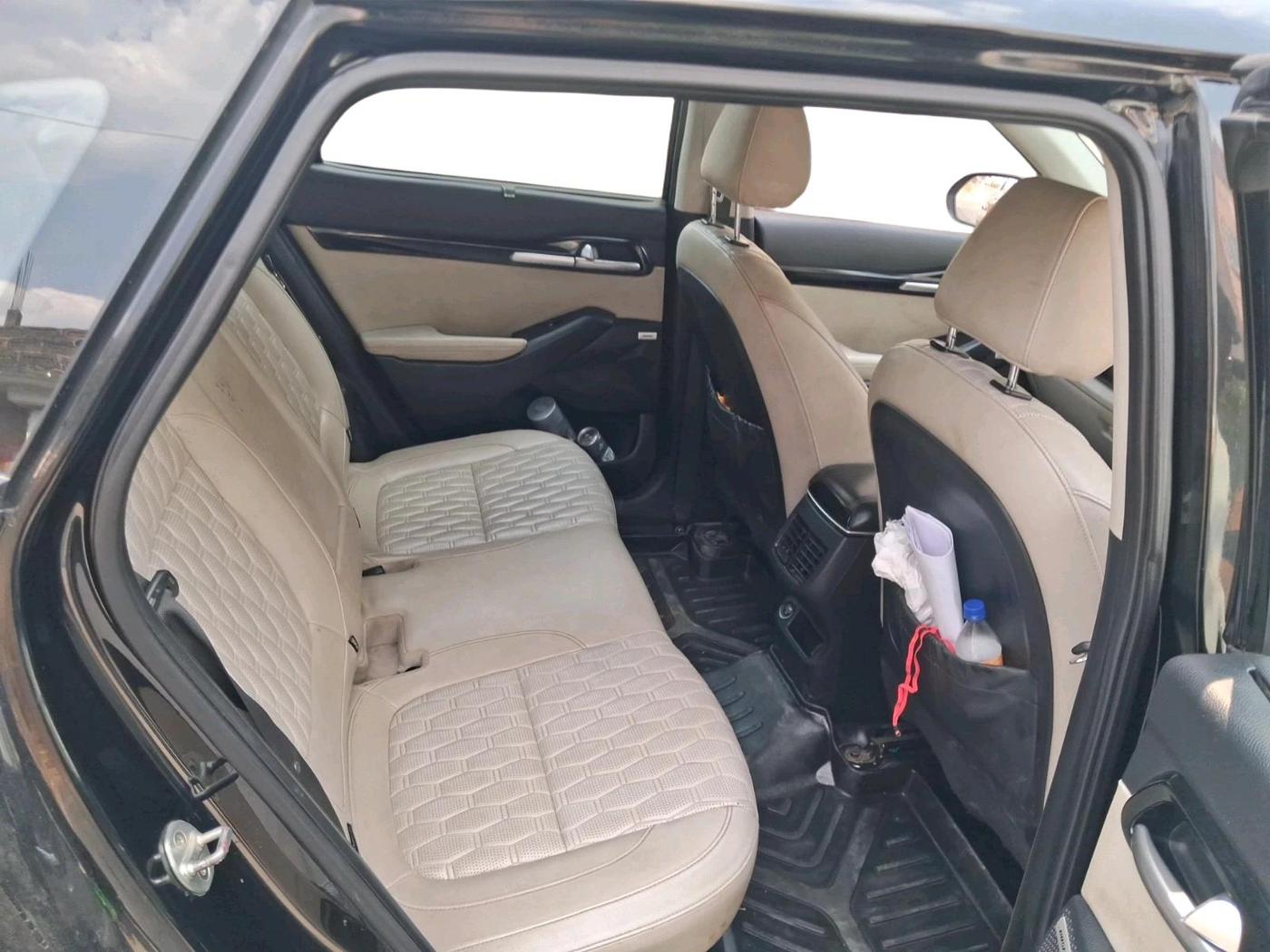 2019 KIA SELTOS HTX PLUS AT1.5 DIESEL, Diesel, Automatic, 1,41,292 km, interior