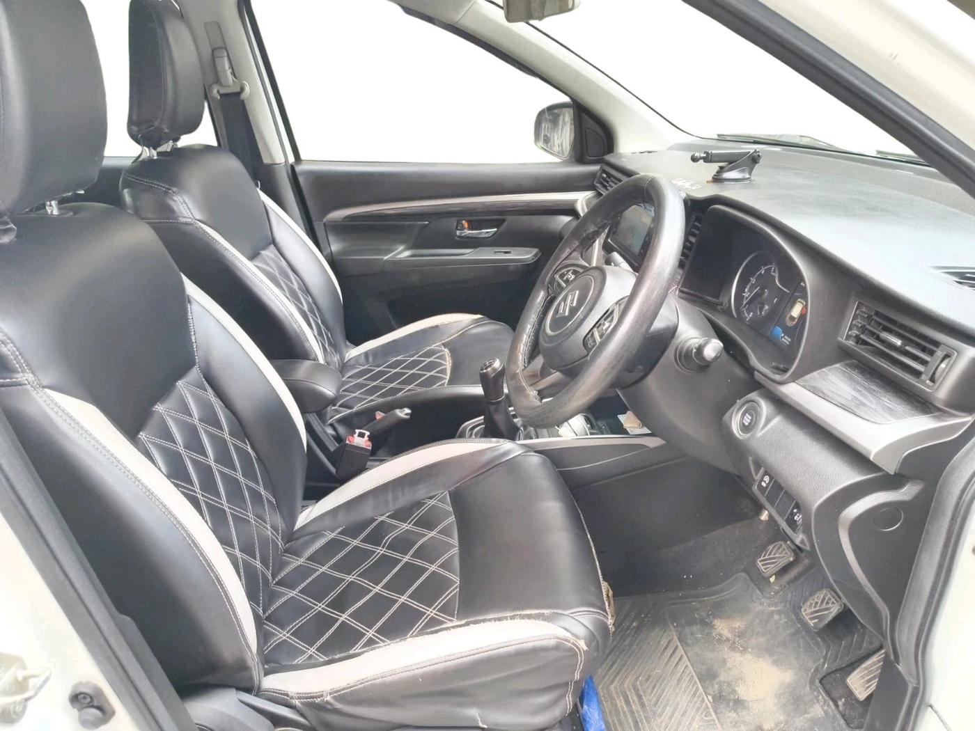 2022 Maruti XL6 ZETA MT, Petrol, Manual, 89,700 km, interior