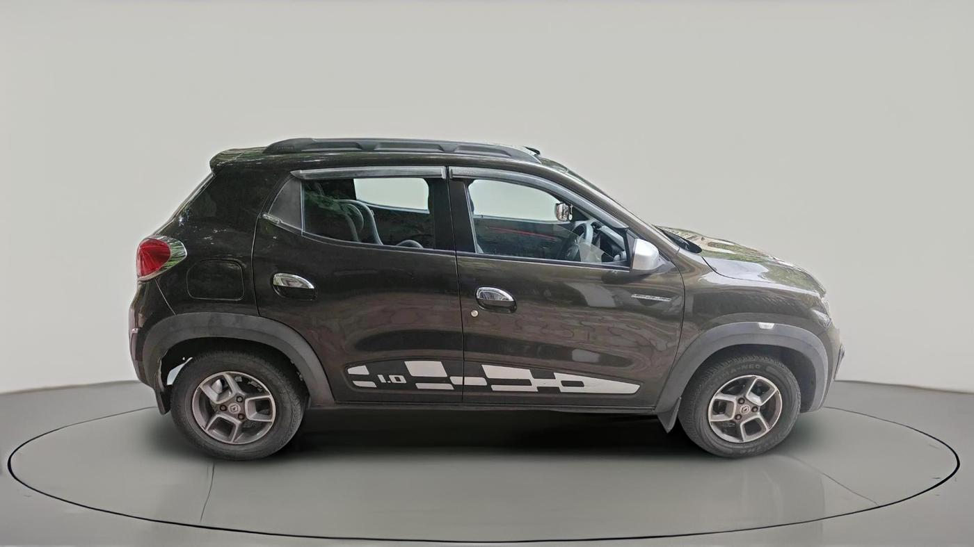 2017 Renault Kwid RXT 1.0 AMT (O), Petrol, Automatic, 31,059 km, exterior