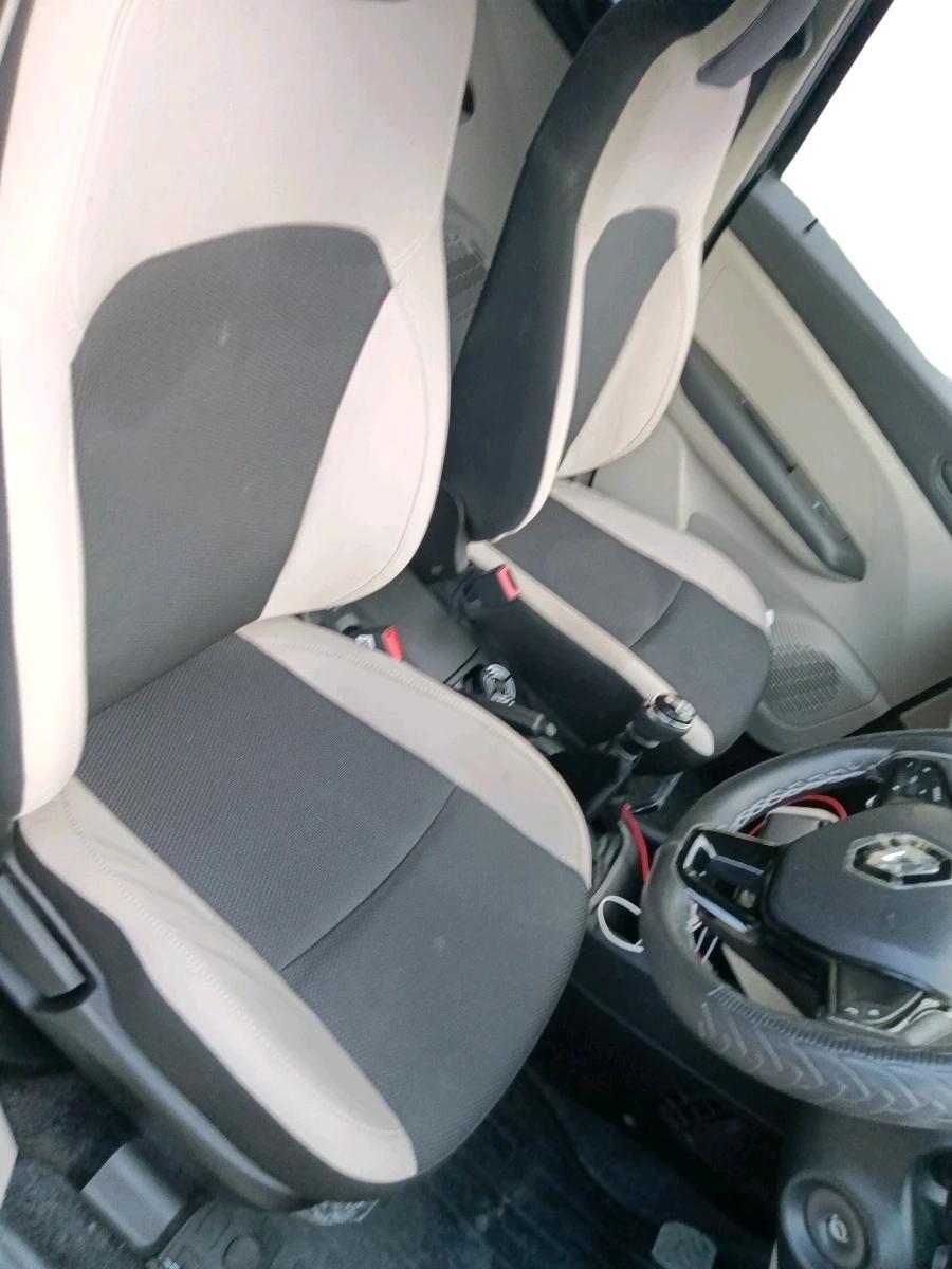 2024 Renault TRIBER RXT, Petrol, Manual, 3,621 km, interior