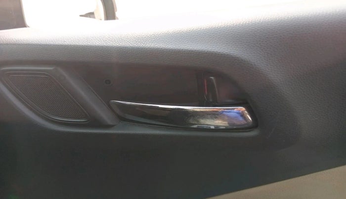 2015 Honda City 1.5L I-DTEC VX, Diesel, Manual, 1,52,238 km, interior