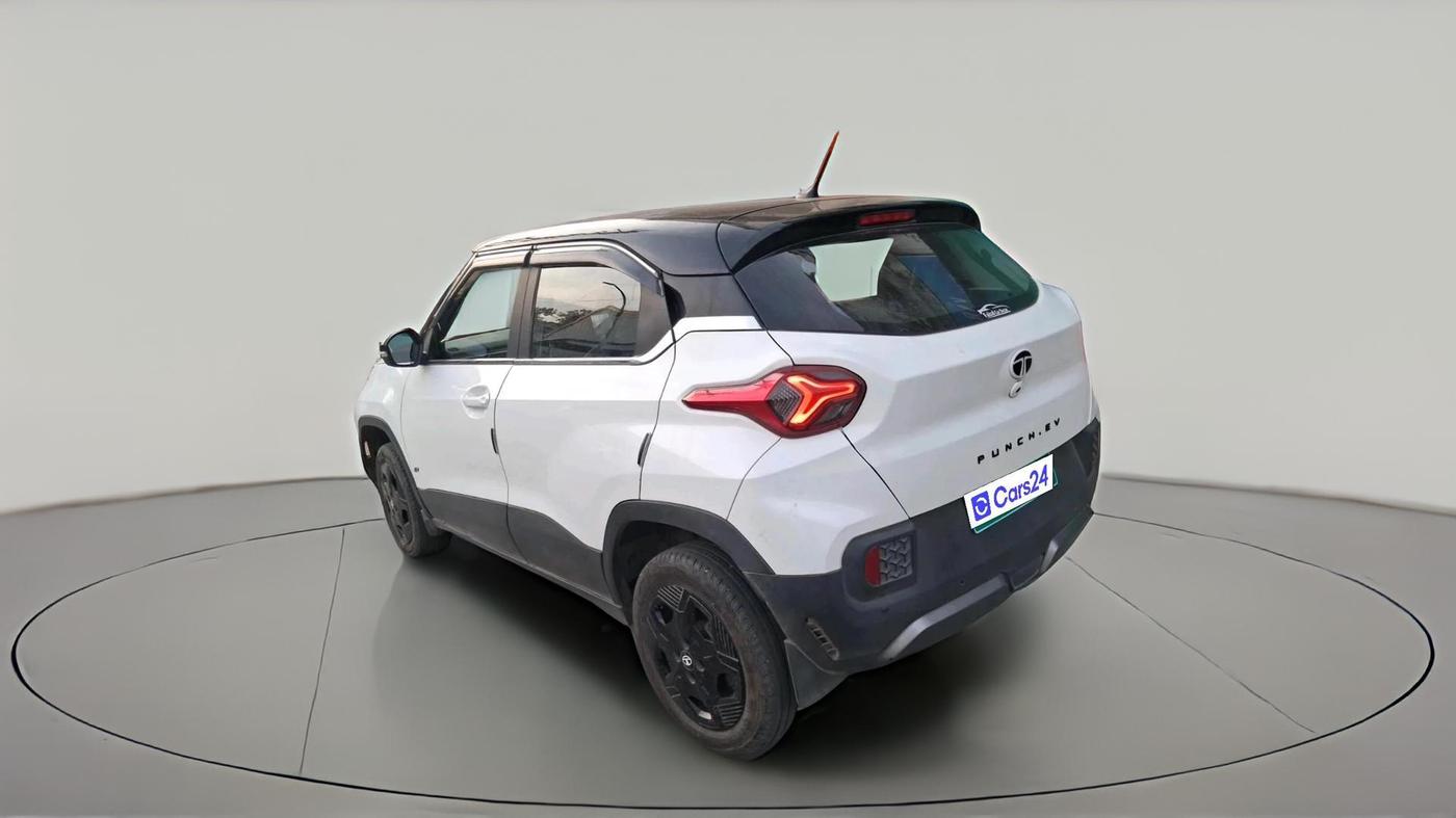 2024 Tata PUNCH EV ADVENTURE S LONG RANGE 3.3, Electric, Automatic, 25,702 km, exterior