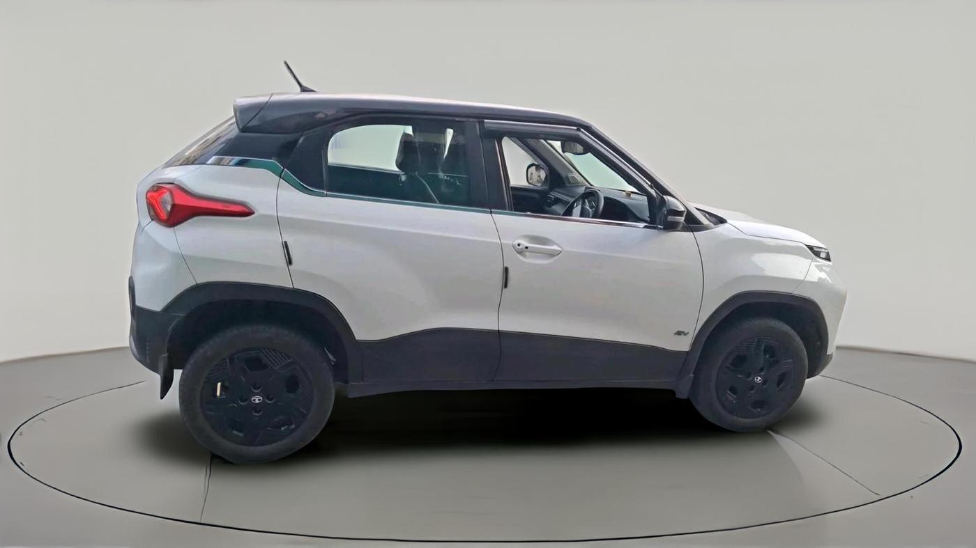 2024 Tata PUNCH EV ADVENTURE S LONG RANGE 3.3, Electric, Automatic, 25,702 km, exterior