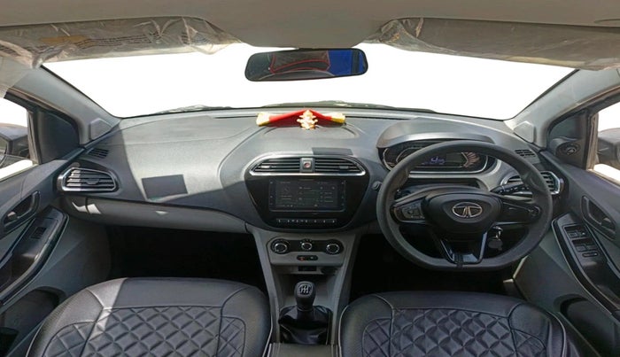 2021 Tata Tiago XZ PETROL, Petrol, Manual, 42,548 km, interior