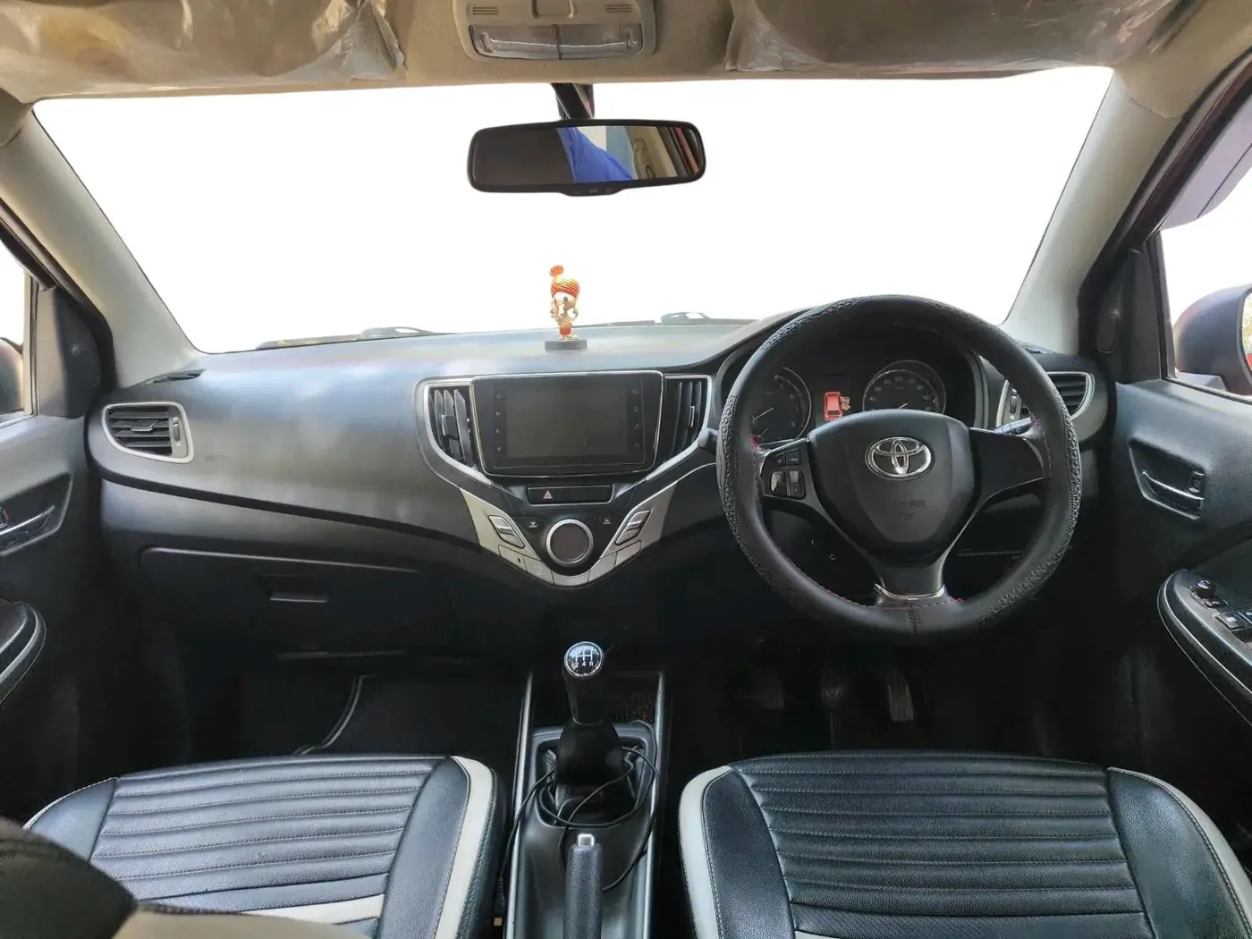 2021 Toyota Glanza G, Petrol, Manual, 72,729 km, interior