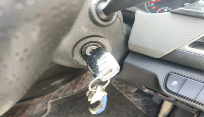 2022 KIA SELTOS HTE 1.5 DIESEL, Diesel, Manual, 1,49,600 km, interior