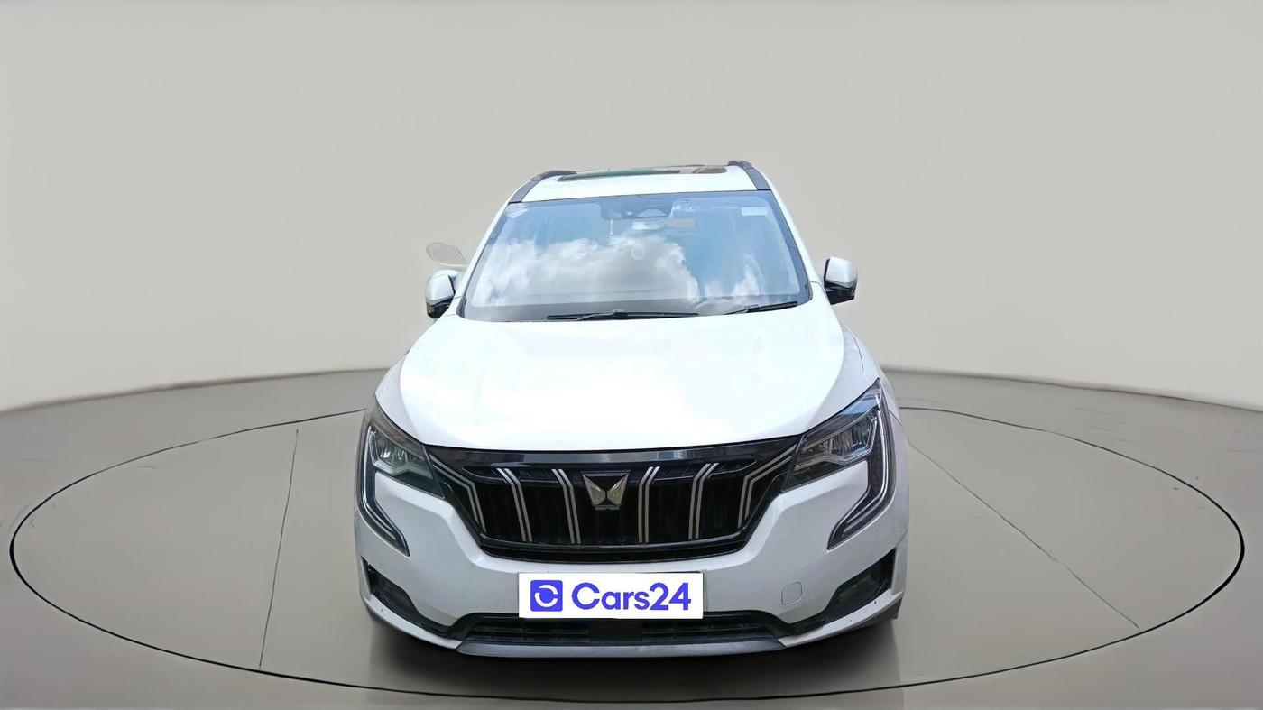 2022 Mahindra XUV700 AX 7 D AT 7 STR, Diesel, Automatic, 96,657 km, exterior
