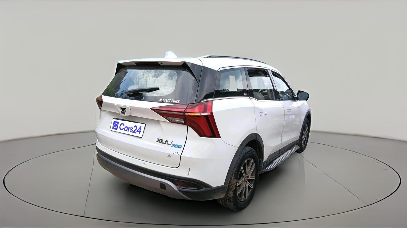 2022 Mahindra XUV700 AX 7 D AT 7 STR, Diesel, Automatic, 96,657 km, exterior