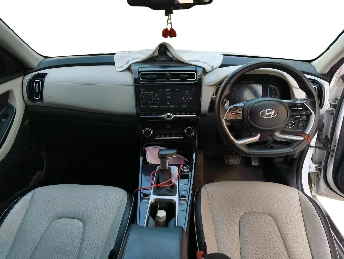 2022 Hyundai Creta SX (O) AT 1.5 DIESEL, Diesel, Automatic, 60,615 km, interior