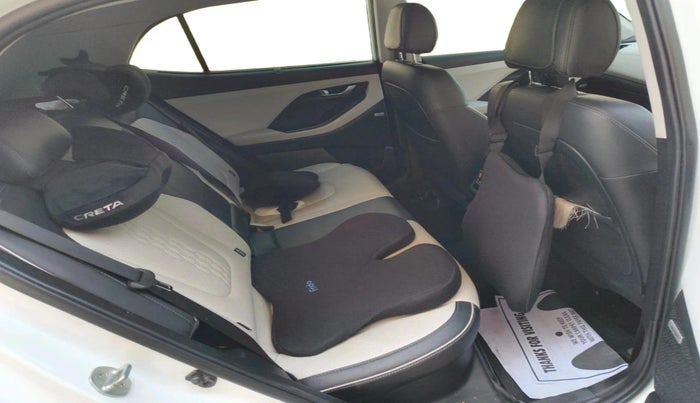 2022 Hyundai Creta SX (O) AT 1.5 DIESEL, Diesel, Automatic, 60,615 km, interior