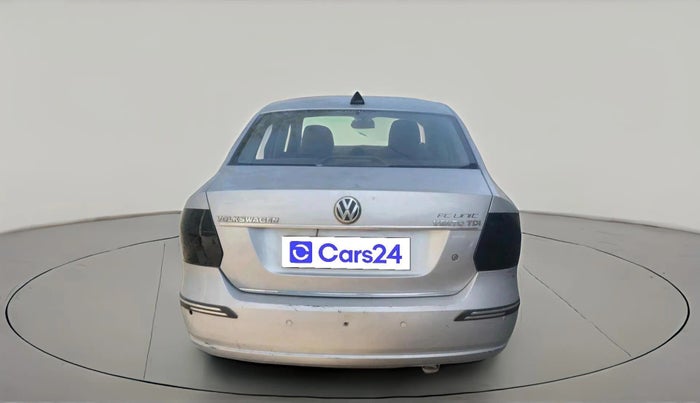2010 Volkswagen Vento HIGHLINE DIESEL 1.6, Diesel, Manual, 1,52,003 km, exterior