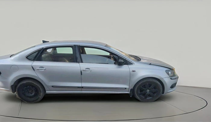 2010 Volkswagen Vento HIGHLINE DIESEL 1.6, Diesel, Manual, 1,52,003 km, exterior