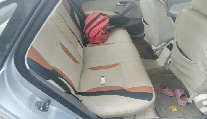 2010 Volkswagen Vento HIGHLINE DIESEL 1.6, Diesel, Manual, 1,52,003 km, interior