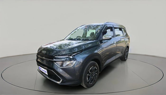 2022 KIA CARENS PRESTIGE 1.4 PETROL 7 STR, Petrol, Manual, 27,351 km, exterior