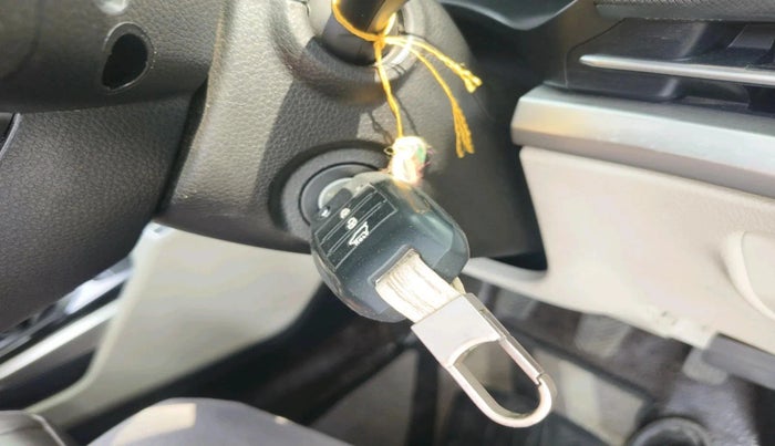 2022 KIA CARENS PRESTIGE 1.4 PETROL 7 STR, Petrol, Manual, 27,351 km, interior