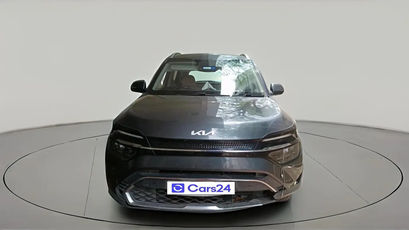 2022 KIA CARENS LUXURY PLUS 1.5 DIESEL 7 STR, Diesel, Manual, 1,13,125 km, exterior