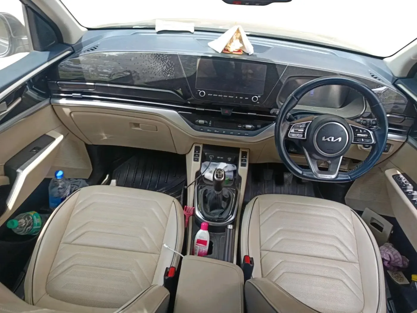 2022 KIA CARENS LUXURY PLUS 1.5 DIESEL 7 STR, Diesel, Manual, 1,13,125 km, interior