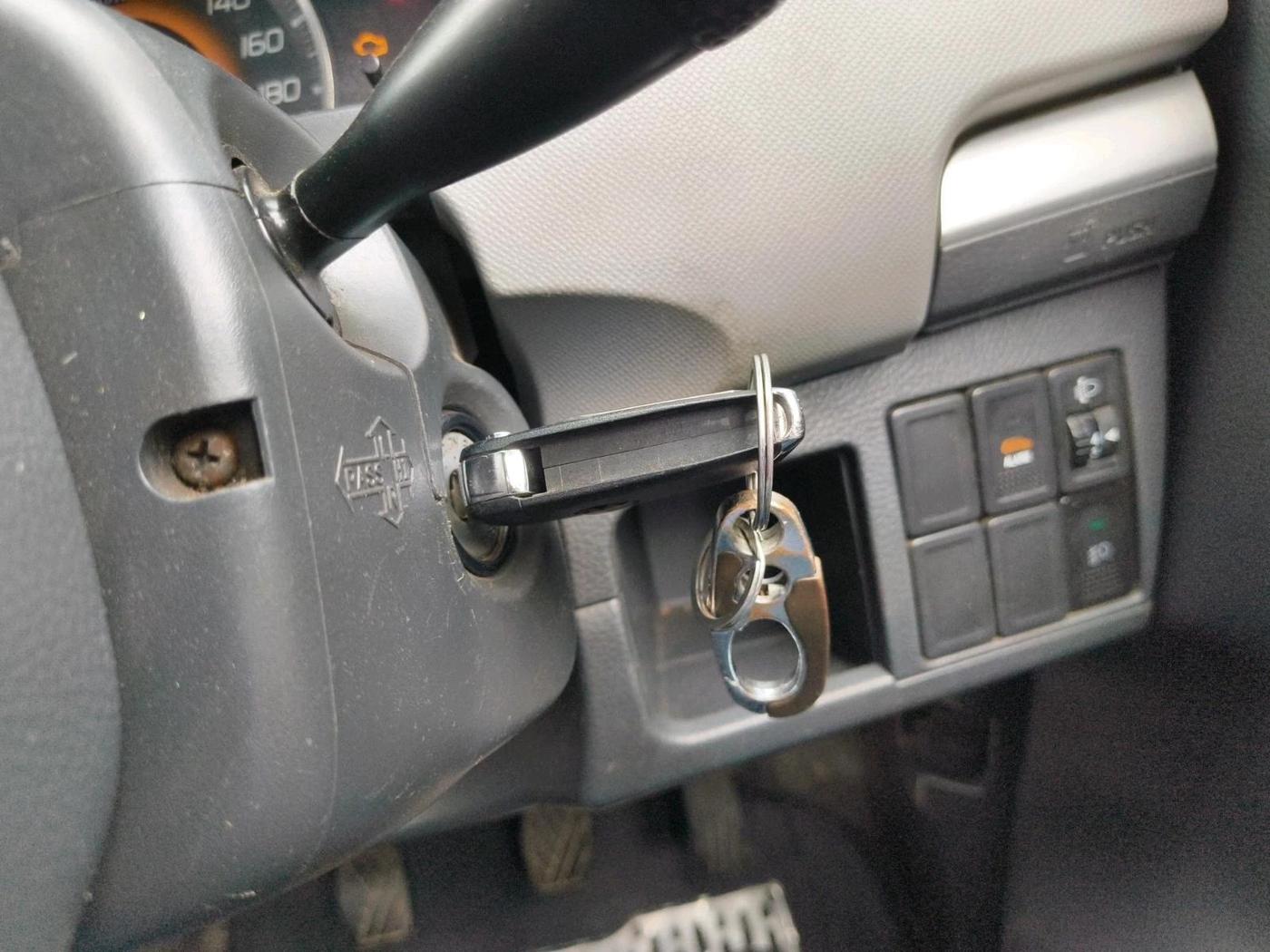 2011 Maruti Wagon R 1.0 VXI, Petrol, Manual, 56,400 km, interior