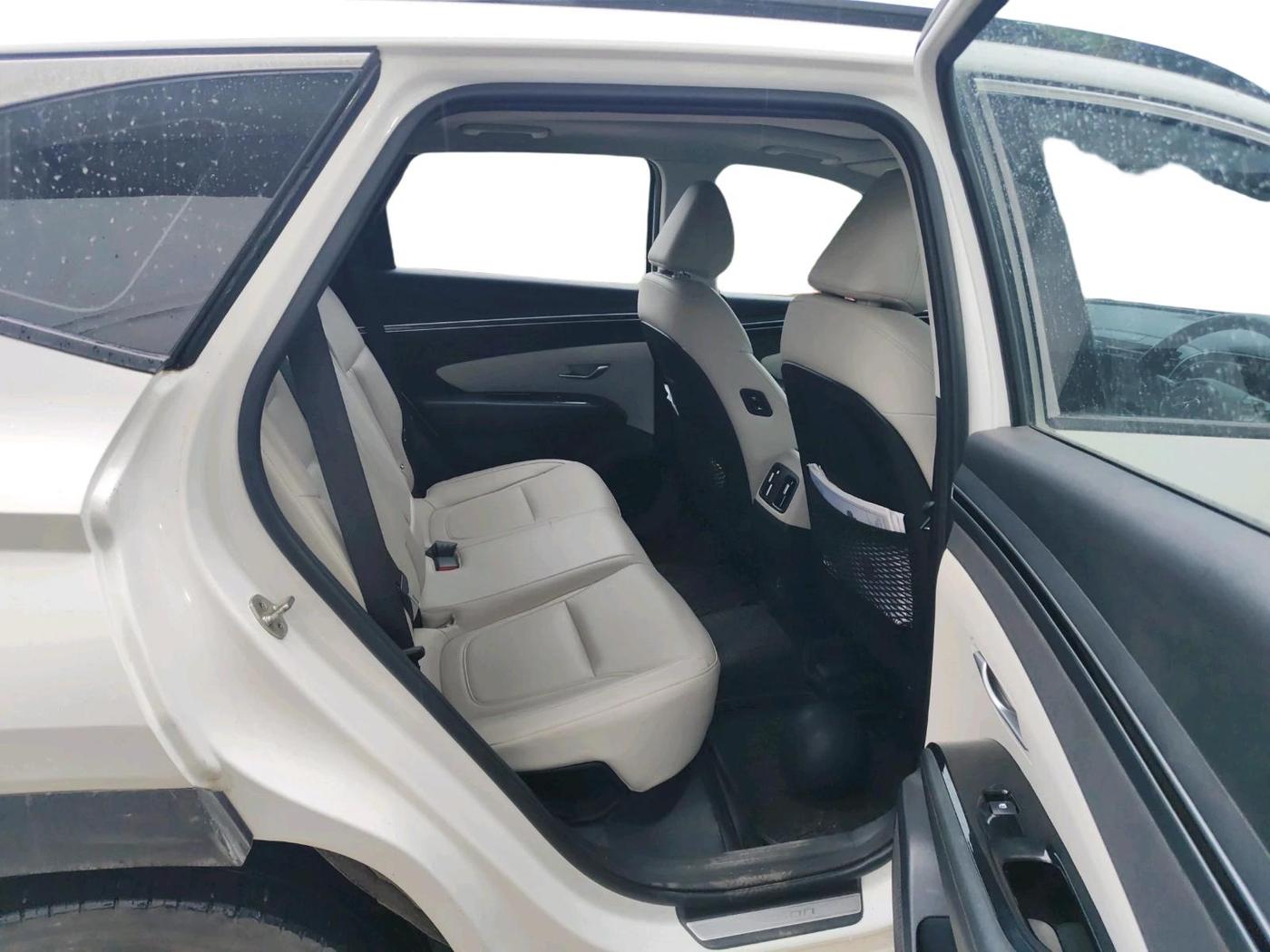 2022 Hyundai Tucson SIGNATURE 2.0 AT DIESEL, Diesel, Automatic, 92,489 km, interior
