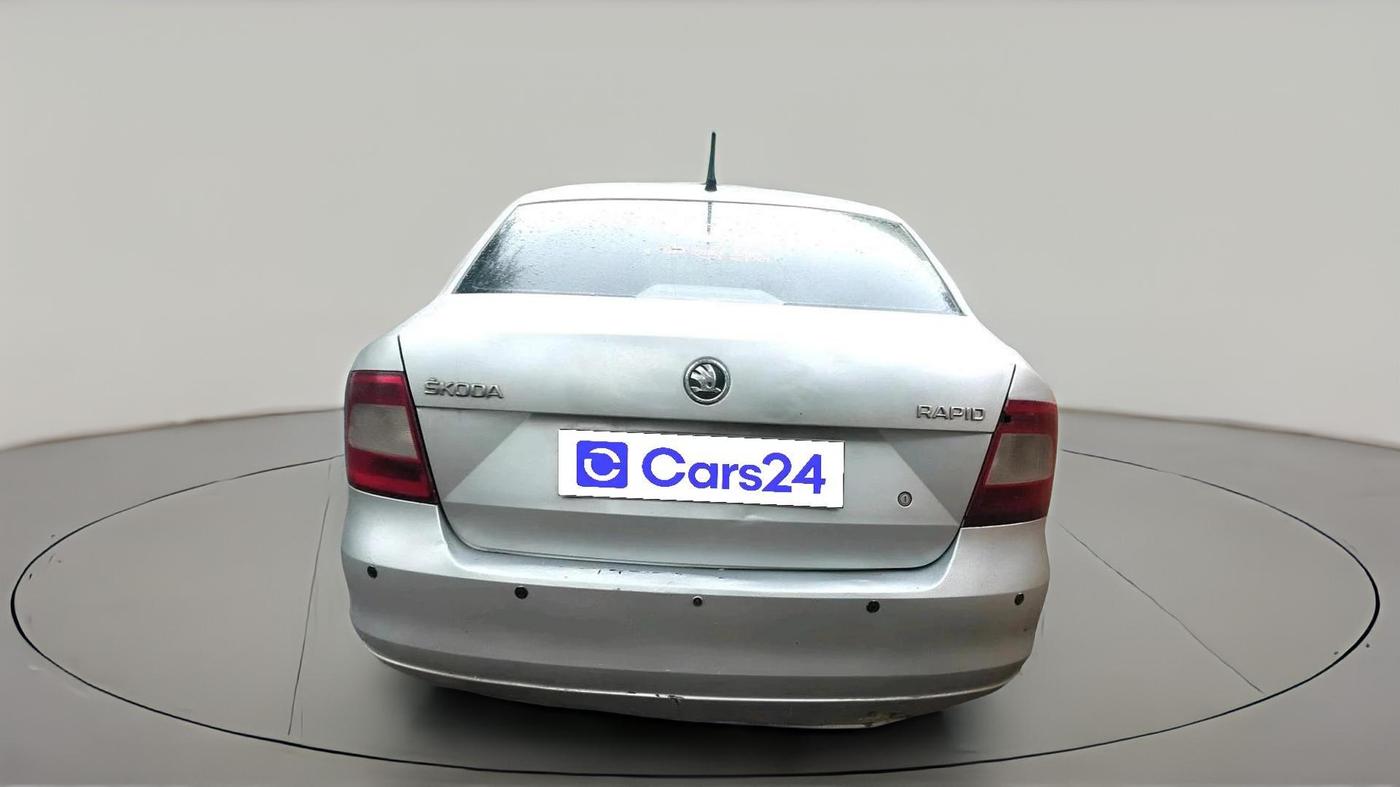 2015 Skoda Rapid ELEGANCE 1.6 TDI CR MT, Diesel, Manual, 90,728 km, exterior