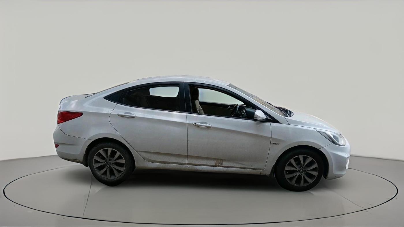 2014 Hyundai Verna FLUIDIC 1.4 VTVT CX, Petrol, Manual, 48,525 km, exterior