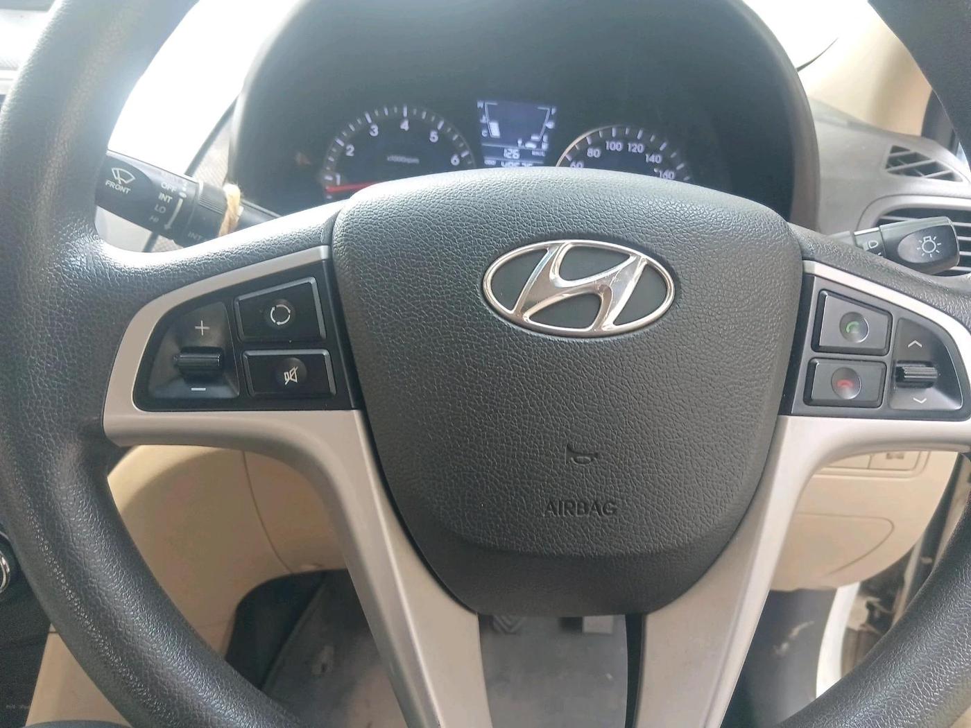 2014 Hyundai Verna FLUIDIC 1.4 VTVT CX, Petrol, Manual, 48,525 km, interior