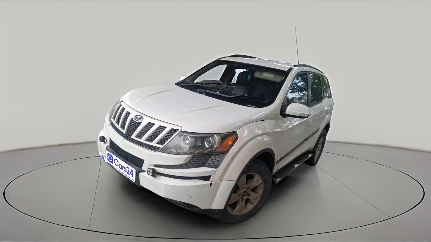 2012 Mahindra XUV500 W8, Diesel, Manual, 1,93,941 km, exterior