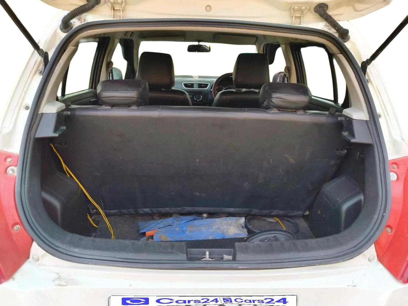 2013 Maruti Swift VDI, Diesel, Manual, 78,900 km, exterior