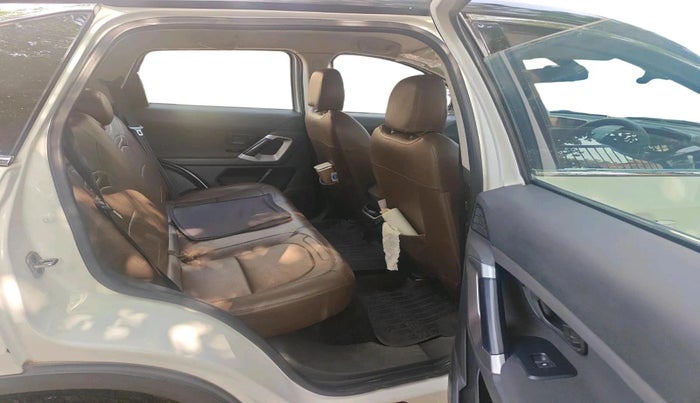 2021 Tata Harrier XM 2.0L KRYOTEC, Diesel, Manual, 1,11,030 km, interior