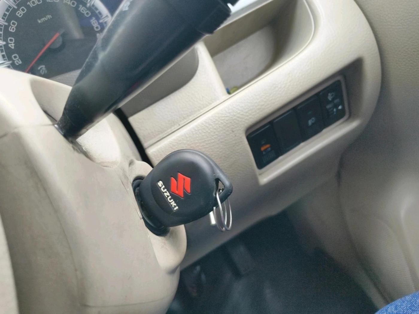 2013 Maruti Ertiga VDI, Diesel, Manual, 1,14,500 km, interior