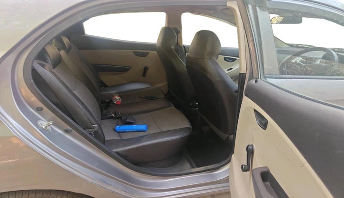 2013 Hyundai Eon ERA +, Petrol, Manual, 71,530 km, interior