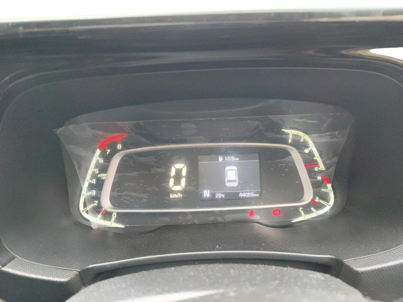 2021 KIA SONET HTK PLUS 1.0 IMT, Petrol, Manual, 44,100 km, interior