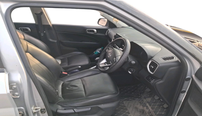 2021 Hyundai VENUE SX 1.5 CRDI, Diesel, Manual, 88,068 km, interior