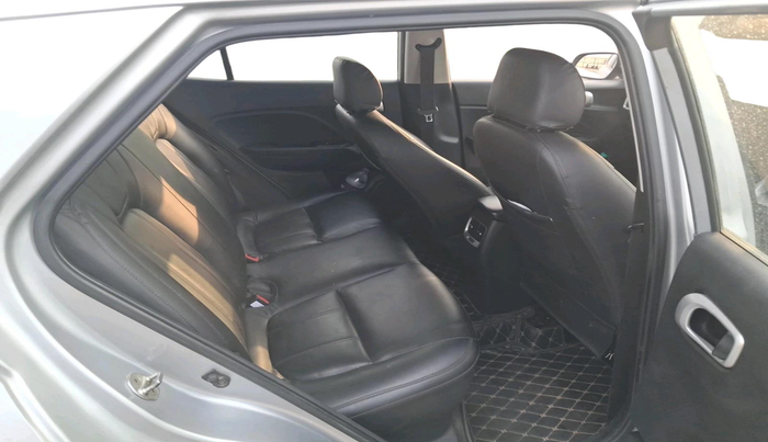 2021 Hyundai VENUE SX 1.5 CRDI, Diesel, Manual, 88,068 km, interior