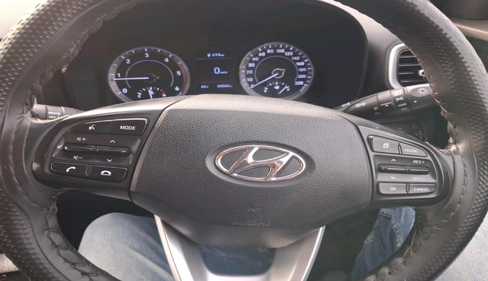 2021 Hyundai VENUE SX 1.5 CRDI, Diesel, Manual, 88,068 km, interior