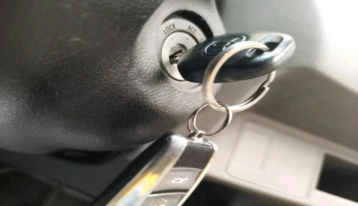 2011 Toyota Etios G, Petrol, Manual, 85,400 km, interior