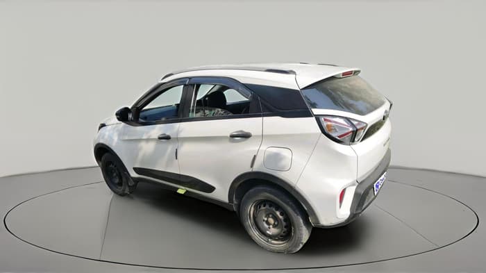2023 Tata NEXON XM DIESEL, Diesel, Manual, 1,03,688 km, exterior