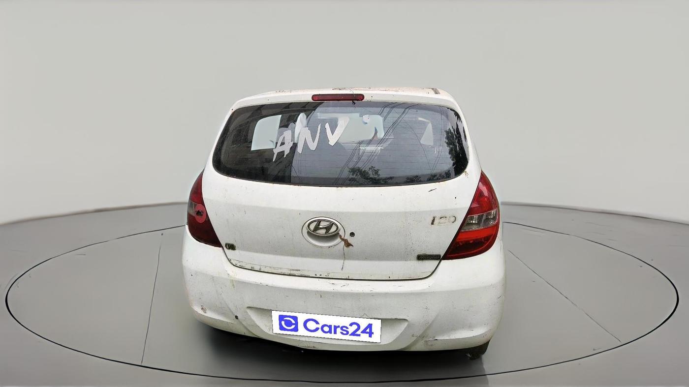 2011 Hyundai i20 MAGNA 1.4 CRDI, Diesel, Manual, 1,00,000 km, exterior