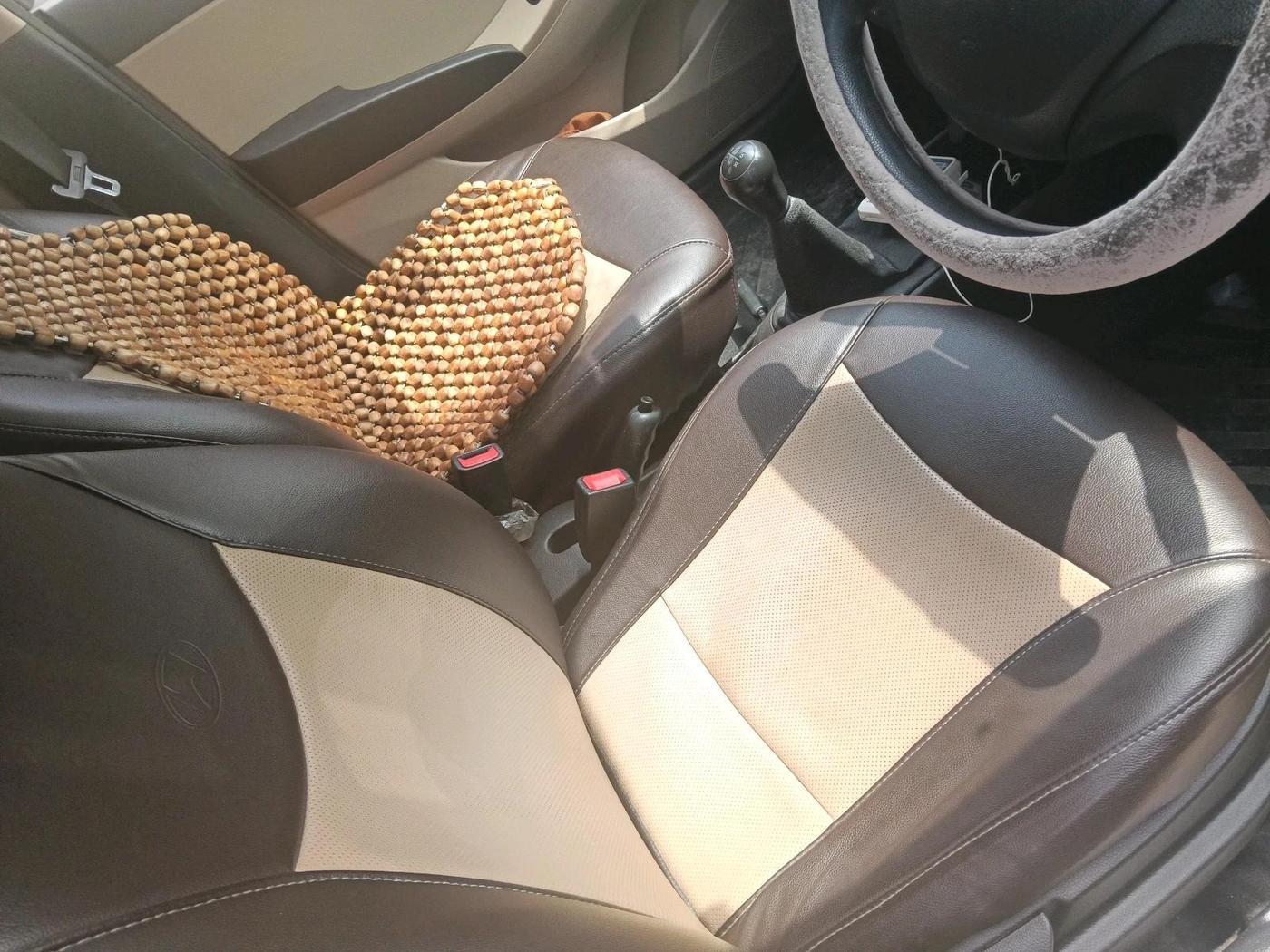 2016 Hyundai Eon ERA +, Petrol, Manual, 57,679 km, interior