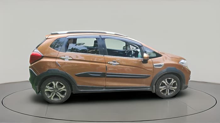 2018 Honda WR-V 1.5L I-DTEC VX MT, Diesel, Manual, 1,39,896 km, exterior