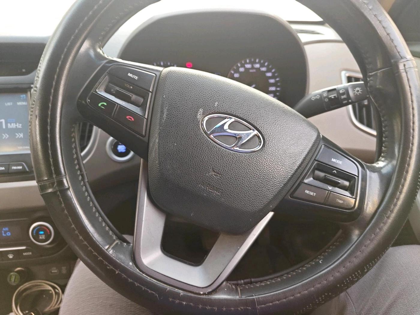 2016 Hyundai Creta SX PLUS AT 1.6 PETROL, Petrol, Automatic, 75,646 km, interior