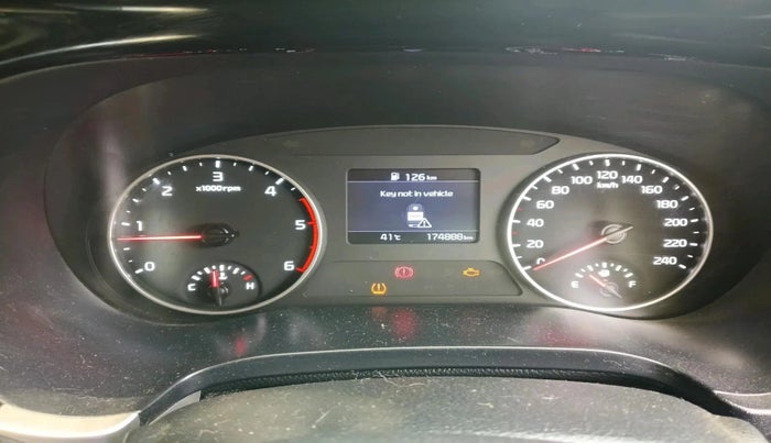 2022 KIA SELTOS HTX DIESEL 1.5, Diesel, Manual, 1,74,888 km, interior