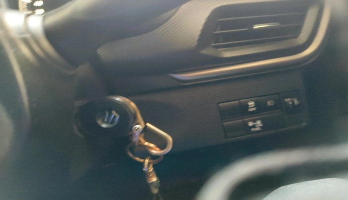 2023 Maruti BREZZA VXI S-CNG, CNG, Manual, 72,450 km, interior