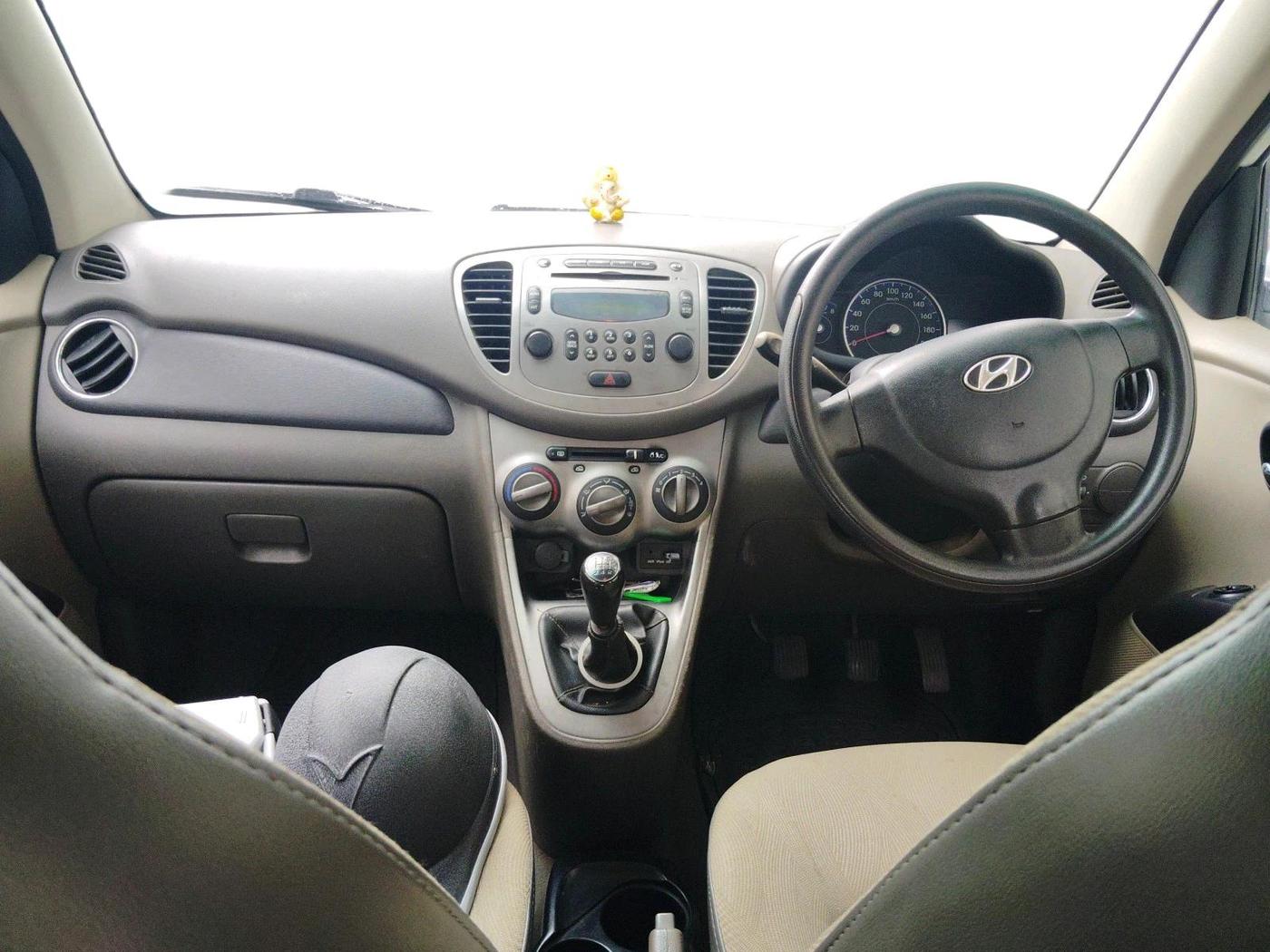 2011 Hyundai i10 SPORTZ 1.2, Petrol, Manual, 55,273 km, interior