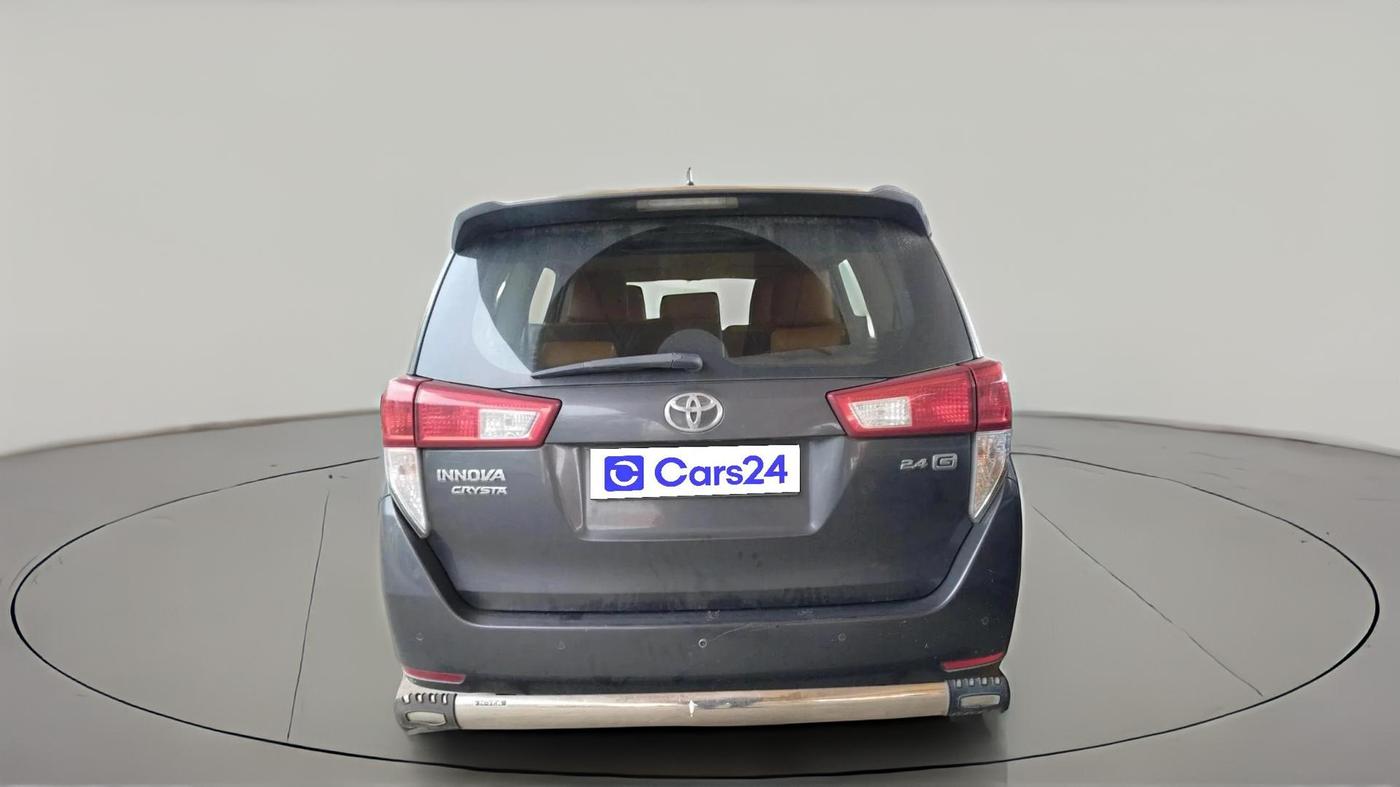 2021 Toyota Innova Crysta 2.4 G 8 STR, Diesel, Manual, 92,598 km, exterior