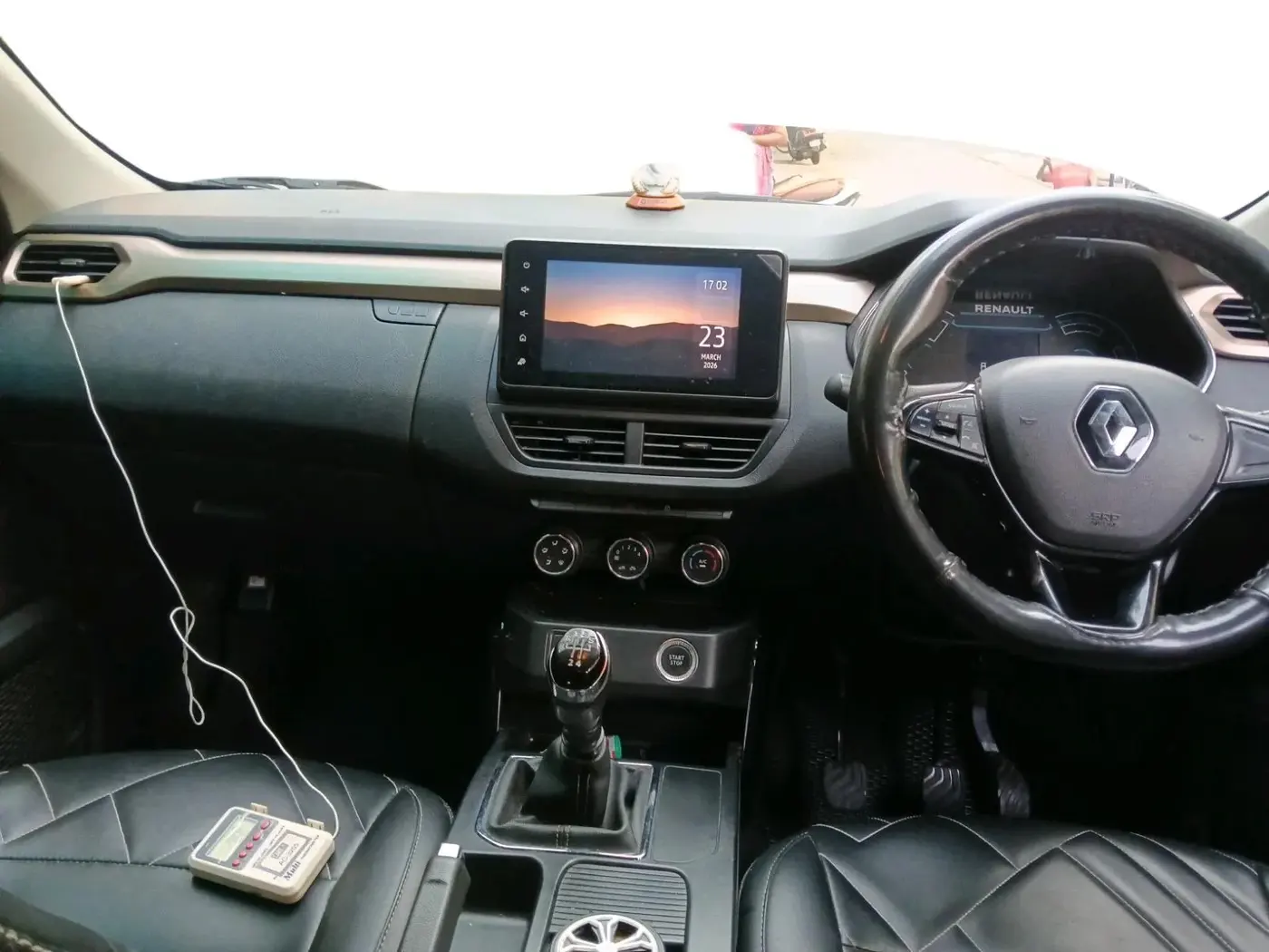 2021 Renault Kiger RXT (O) MT, Petrol, Manual, 39,952 km, interior