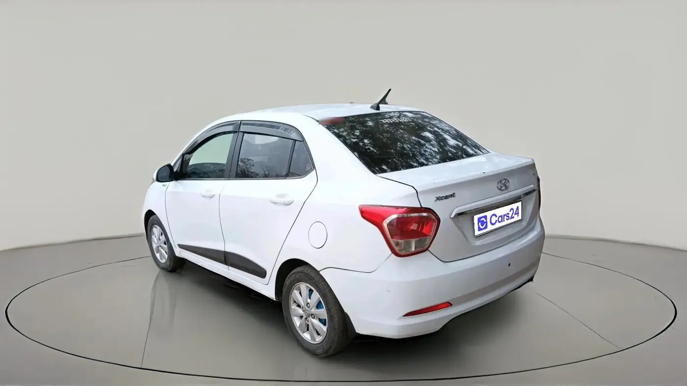 2016 Hyundai Xcent SX 1.1 CRDI, Diesel, Manual, 79,857 km, exterior