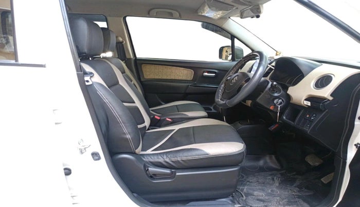 2017 Maruti Wagon R 1.0 VXI AMT, Petrol, Automatic, 33,746 km, interior