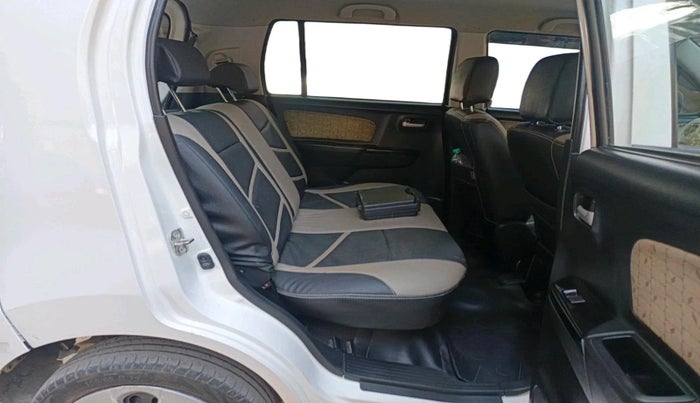 2017 Maruti Wagon R 1.0 VXI AMT, Petrol, Automatic, 33,746 km, interior