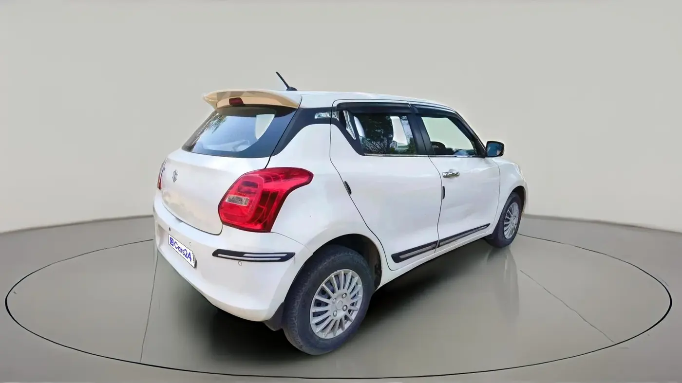 2021 Maruti Swift VXI, Petrol, Manual, 84,700 km, exterior
